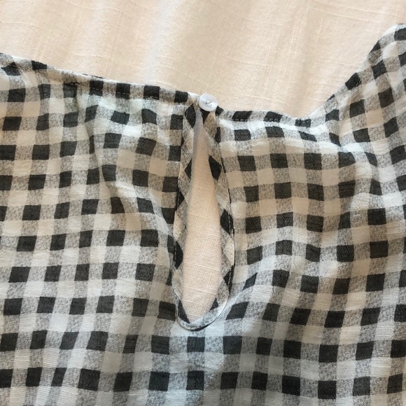 Checkered Tank Top - Picture 5 of 6